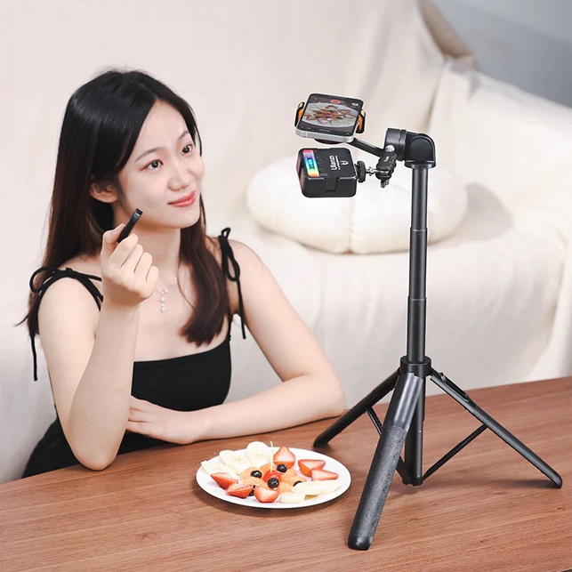 Ulanzi SK-05 MagSafe Universal Phone Tripod Kit
