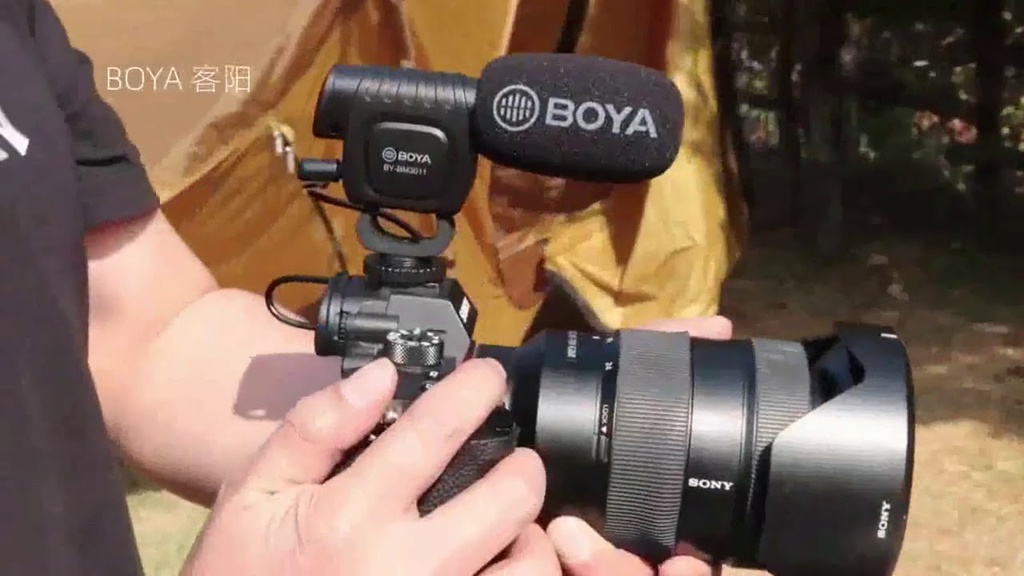 Boya BY-BM3011 Compact Shotgun Microphone